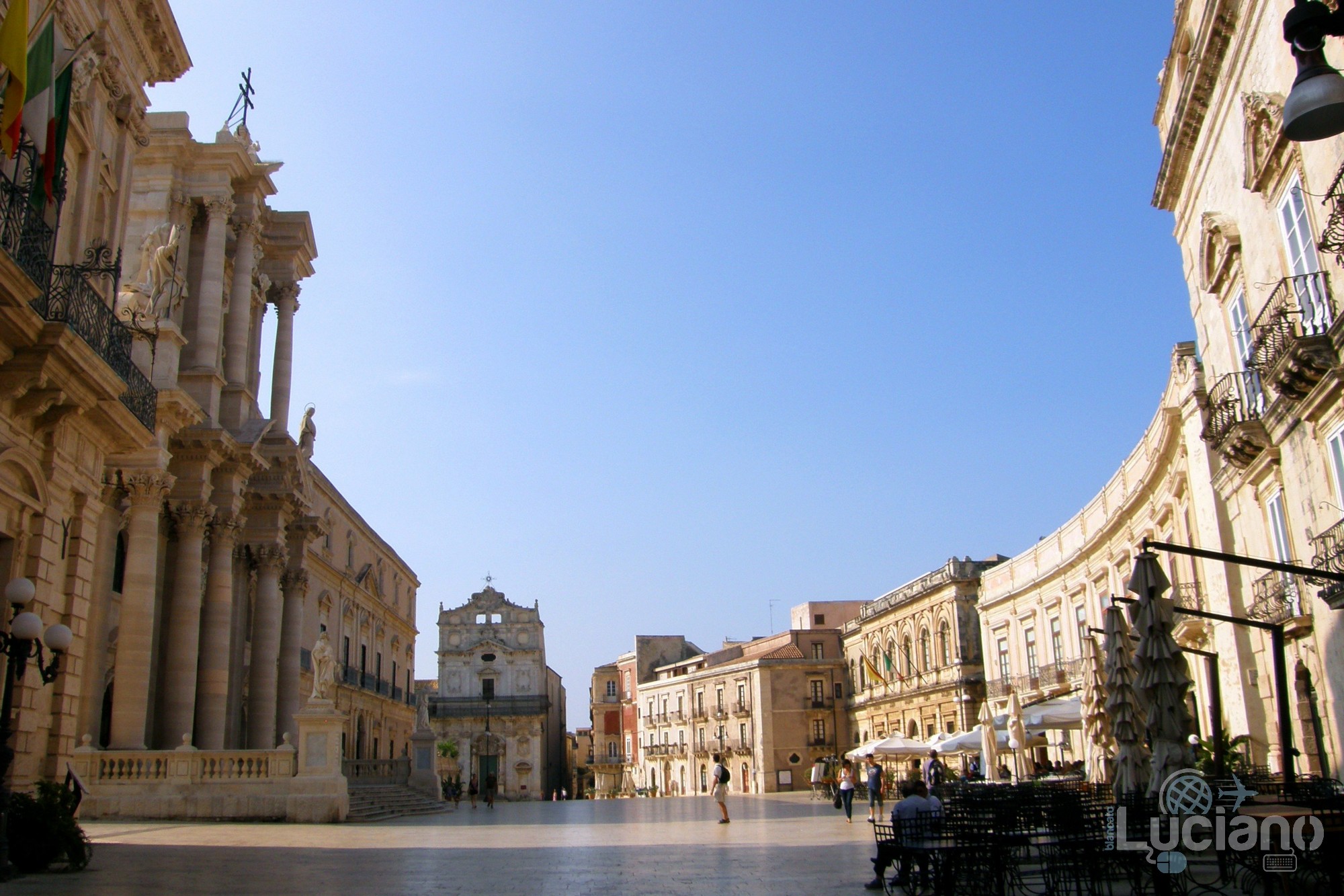 Vista di Piazza Duomo a Ortigia - Siracusa